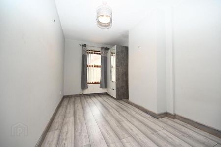 22 Thames Court, Belfast, BT12 6EY - Photo 2
