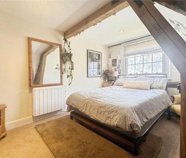 3 bedroom flat to rent - Photo 4