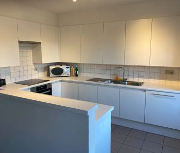 Ruim appartement met 3 slaapkamers, garage en groot terras - Photo 6