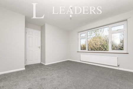 4 bedroom house to rent Meadowvale Close, Ipswich, IP4 - Photo 2