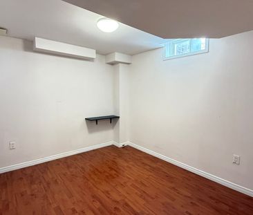 For Lease - 52 Lakespring Drive Unit# Basement, Markham, Ontario - Photo 4