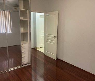 CLOSE TO PARRAMATTA STATION AND CBD - Photo 6