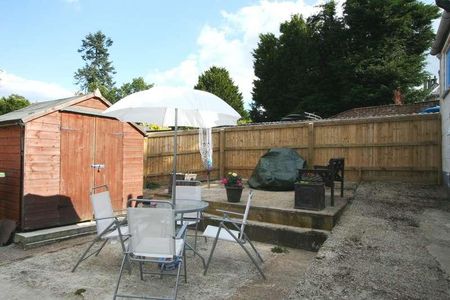 Old Stables, Concorde House, Langrish, Hampshire, GU32 - Photo 3