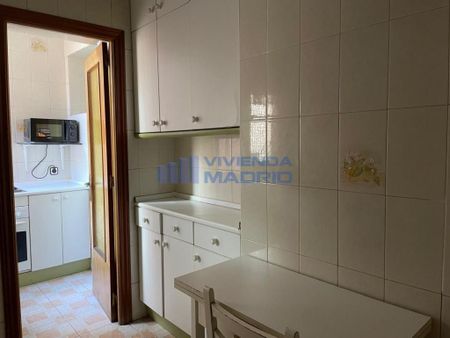 Piso de alquiler en Marcos de Orueta, Tres Olivos - Valverde - Photo 4