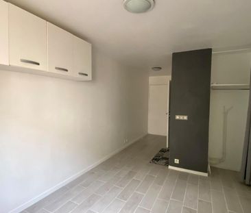 Location Appartement 1 pièce 17m² NOISY LE GRAND 93160 - Photo 5