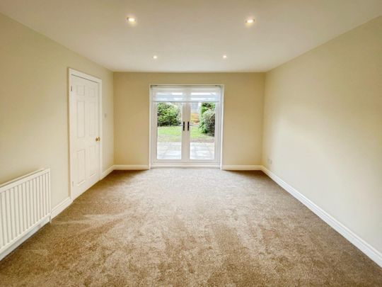 4 bedroom House To Let - Photo 1