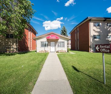 Plaza Apartments - Photo 1