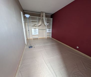 Location Appartement 3 pièces 75m² - Photo 4