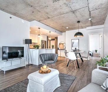 8300, boul. du St-Laurent, Brossard, QC - Photo 4