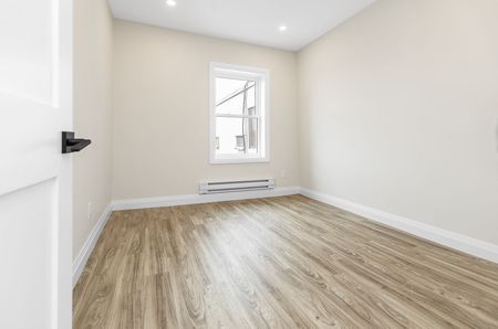 For Lease - 264 West Street Unit# Unit 2, Port Colborne, Ontario - Photo 3