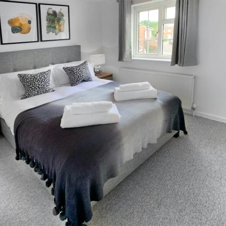 2 Bed, House - Photo 3