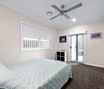 Charming Queenslander Haven in a Premier New Farm Location - Photo 6