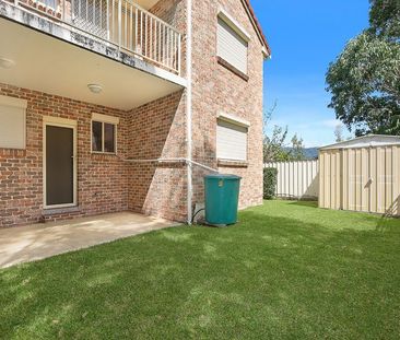 “Fabulous four bedroom townhouse” - Photo 4