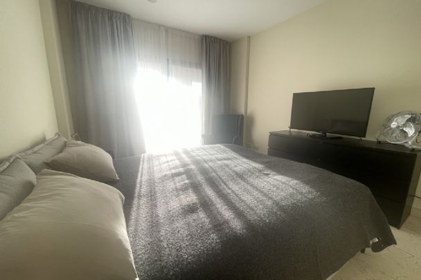 2 Bedroom Apartment For Rent in Estepona, Málaga - Photo 1