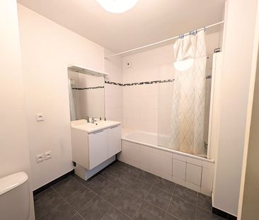 Location Appartement 3 pièces 57m² - Photo 4