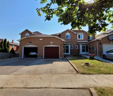 For Lease - 5232 Alicante Street, Mississauga, Ontario - Photo 1