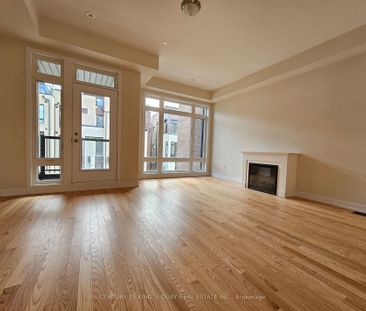 For Lease - 118 Credit Lane, Richmond Hill, Ontario - Photo 2