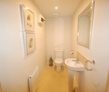 2 bedroom duplex to rent - Photo 4