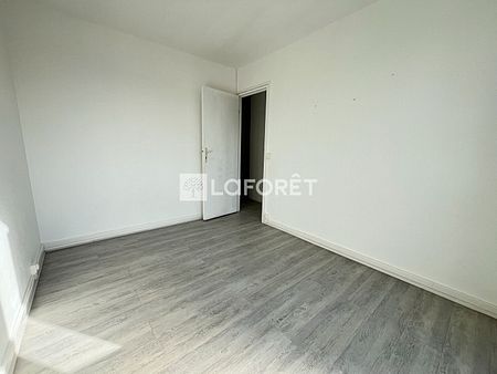 Apartment - Photo 2