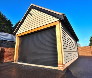 3 bedroom detached house to rent - Photo 5