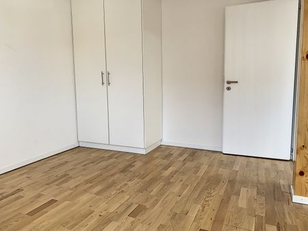 2½ PIECES RÉCENT- Avec balcon - Photo 2