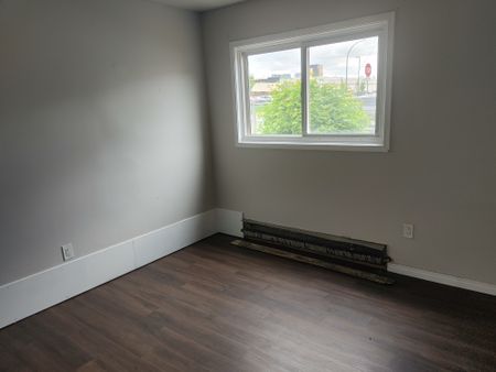 2712 7th Ave, Regina - Photo 3