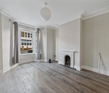 4 bedroom terraced house to rent - Photo 4