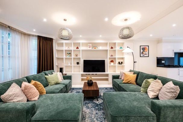 6 bedroom semi-detached house to rent - Photo 1