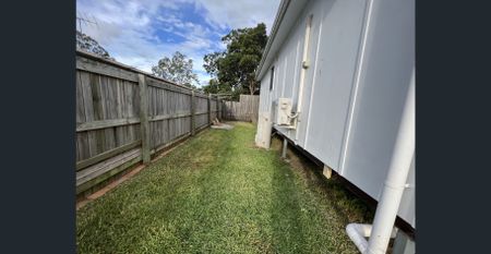 Granny flat plus Pool!! - Photo 3