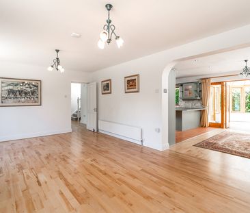 Bridon, Enniskerry Road, Kiltiernan, Dublin 18, D18 W540 - Photo 2
