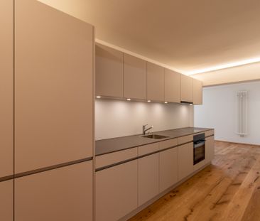 Moderne 2.5 Zimmer-Wohnung mit Altbaucharme - Photo 1