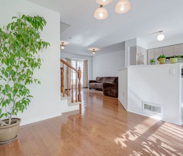 For Lease - 548 ABERFOYLE Circle, Kanata, Ontario - Photo 1