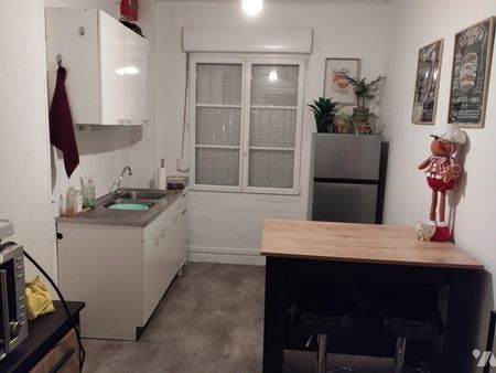 CENTRE VILLE APPARTEMENT DE TYPE 2 3EME ET DERNIER ETAGE Séjour (env 26 m²) Cuisine (env ... - Photo 3