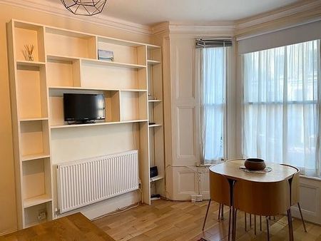 1 bedroom ground floor flat to rent - Photo 3