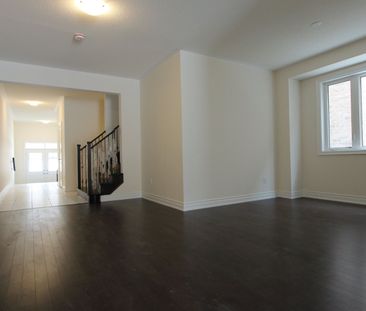 For Lease - 378 Kirkham Drive, Markham, Ontario - Photo 2