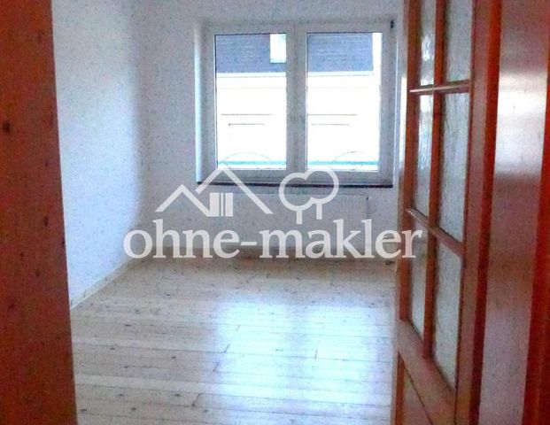 Frisch sanierte 2-Raumwhng mit Wohnküche, Balkon, Gemeinschaftsgarten und Garage - Photo 1