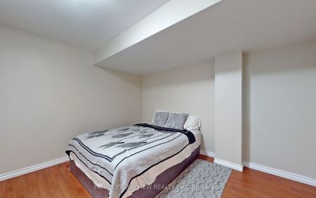 For Lease - 75 Grand Oak Drive, Richmond Hill, Ontario - Photo 3