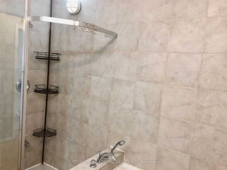 For Lease - 4 Nootka Crescent Unit# 2nd Flr, Toronto, Ontario - Photo 4
