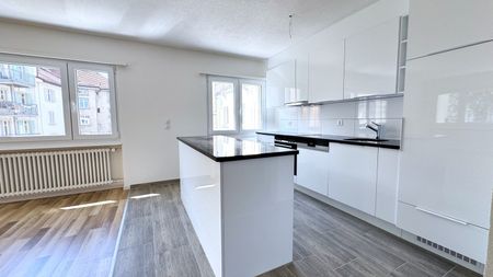 Rent a 4 ½ rooms apartment in St. Gallen - Photo 3