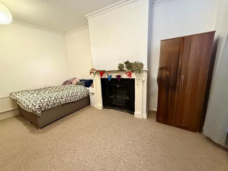 Cumberland Street, Bristol - Photo 2