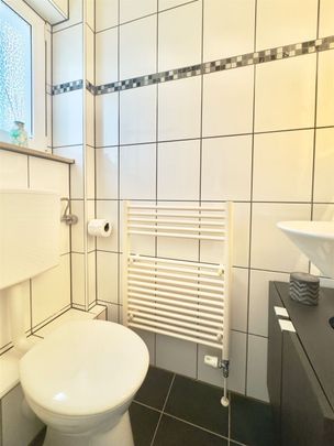 METEOR IMMOBILIEN : Reihenendhaus in der Nordstadt - Photo 1