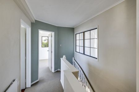 FOUR BEDROOM HOME IN TARADALE - Photo 3