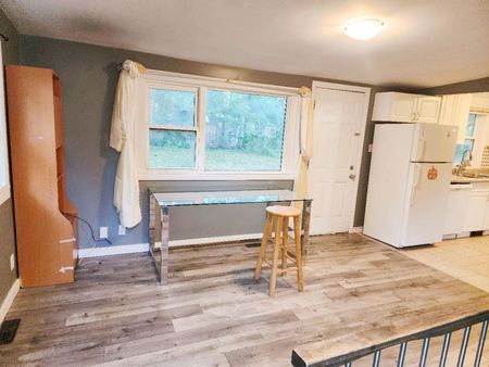 For Lease - 648 Oxford Street Unit# Unit2, London East, Ontario - Photo 2