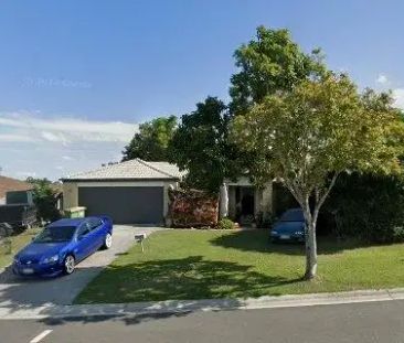 12 Lamberth Road, Regents Park QLD 4118 - Photo 2