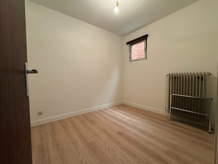 Gerenoveerd 3-slaapkamer appartement met garagebox in centrum Turnhout - Photo 3
