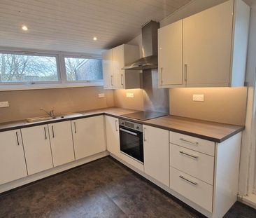 2 bedroom terraced house to rent - Photo 6