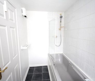 1 bedroom terraced house to rent - Photo 2