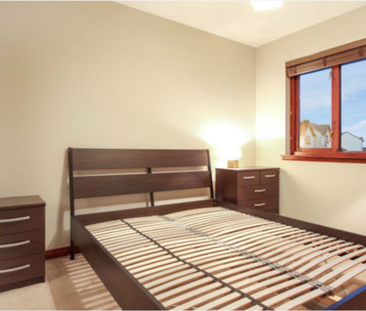 4 Bedroom - Photo 3