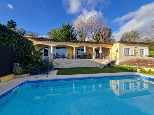 Location Maison 5 pièces 146m² LE ROURET 06650 - Photo 1