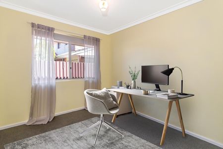 Refreshed 3 x 1 Home - Photo 5